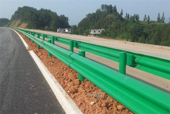 赤峰巴林右旗高速路波形护栏板多少钱一米2023已更新（今日/行情）