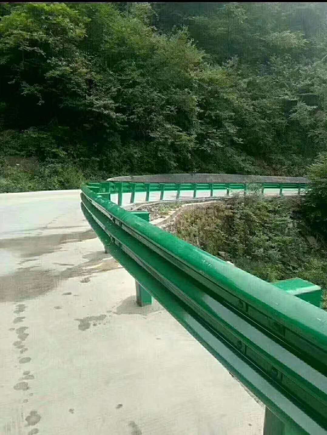 阳新县高速护栏板含运费含税价格2023已更新（今日/热点）