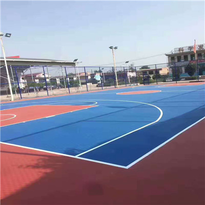 内蒙古省建设一个标准篮球场多少钱(今日/新闻)
