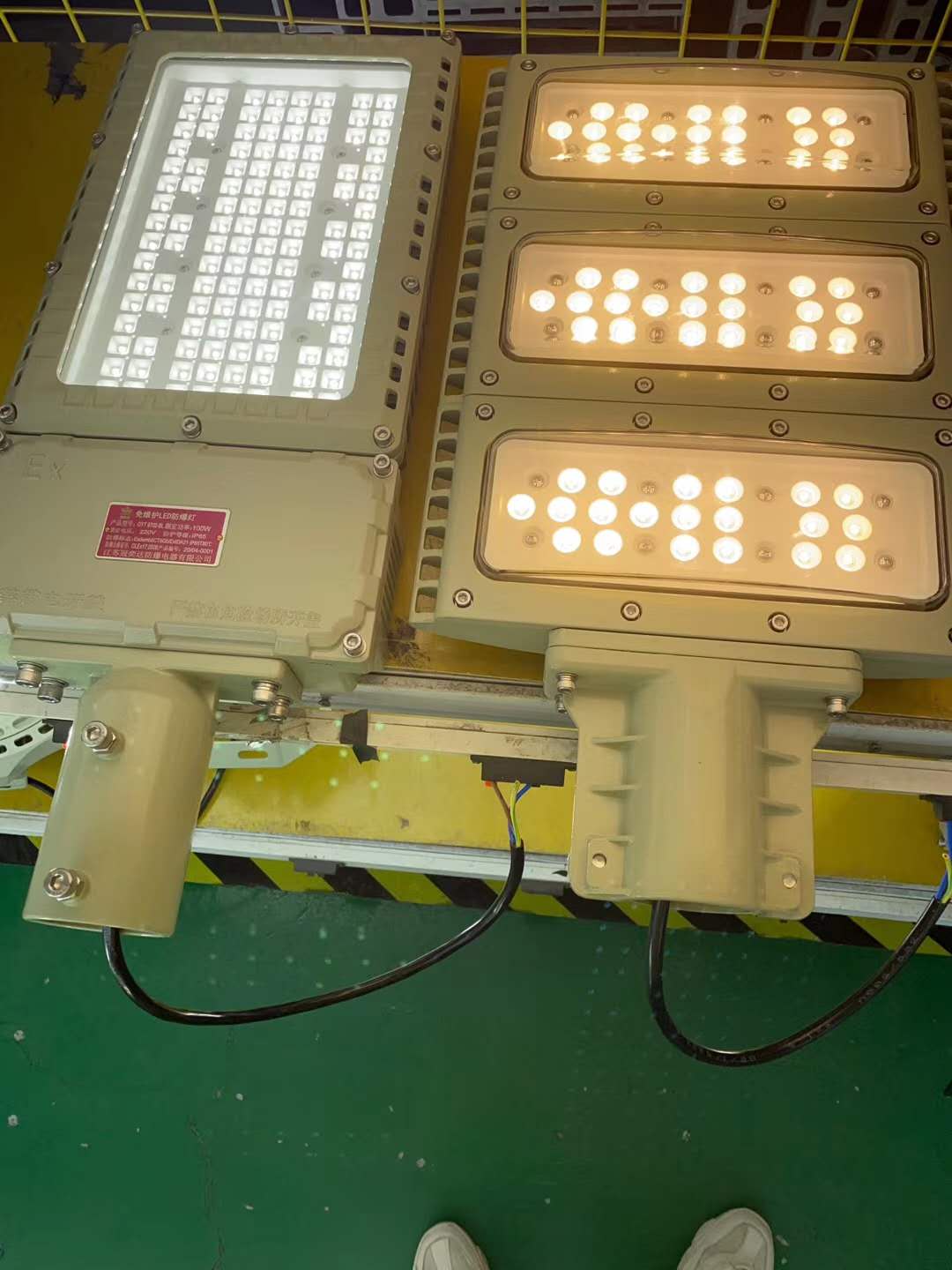 延吉市6米5米7米太阳能路灯价格一套起卖