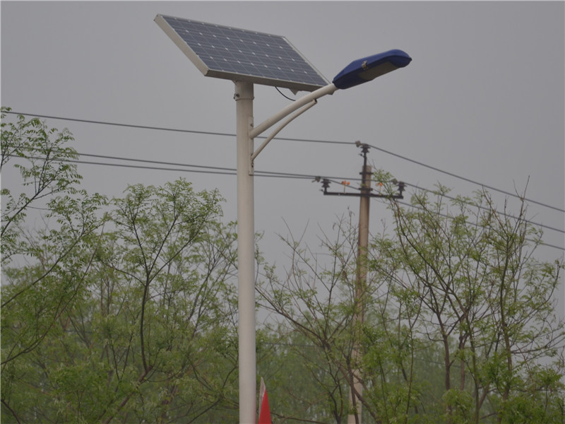 洪湖路灯安装/太阳能路灯购买（2022更新）