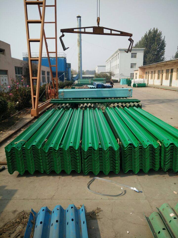 甘肃省天水市高速路波形护栏板热镀锌喷塑价格2023已更新（今日/趋势）