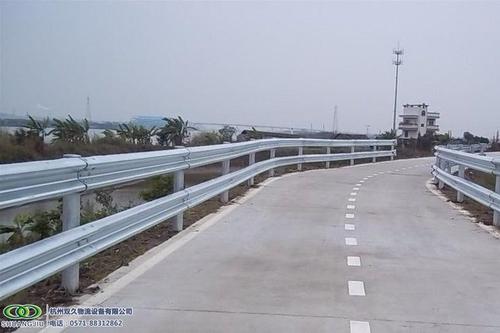 阿勒泰地区吉木乃县高速公路护栏板新价格
