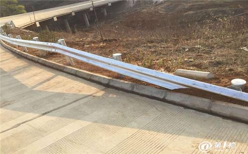 吴忠市波形钢梁护栏板多少钱一米2023已更新(今日/热点)
