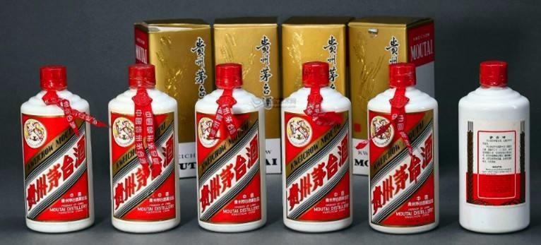 商水县回收哈尔滨高粱糠白酒（90年代老酒）