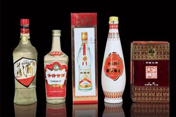 修武县回收80年武陵酒（2023名酒价格）
