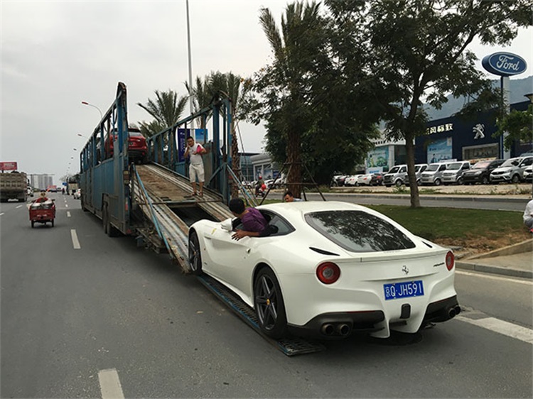 沧州到自贡轿车托运公司拖车多少钱（2023更新中+市+区）