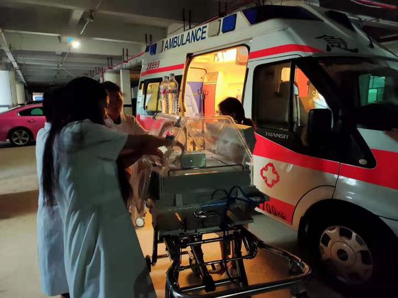 商洛120救护车转运危重症病人-出院转院接送2022已更新(今日/行情)
