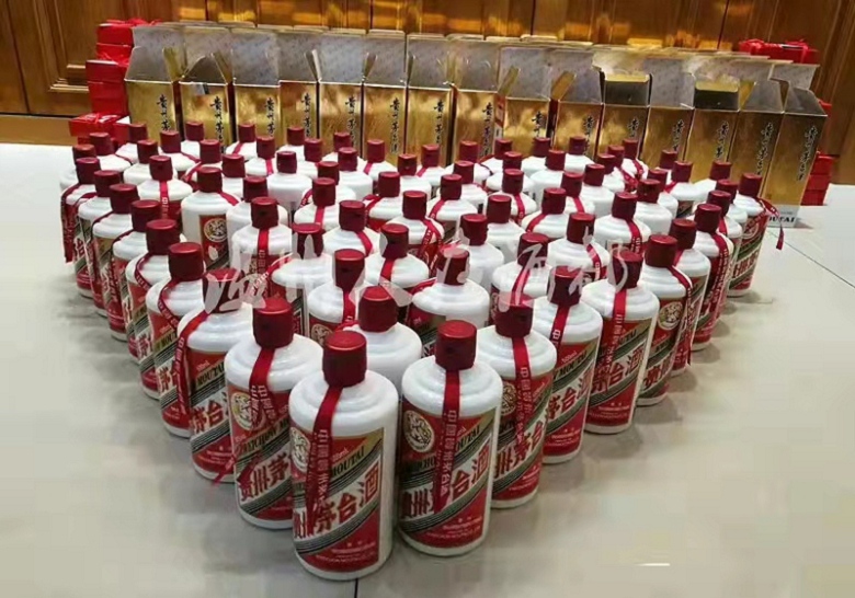 咸阳市回收五十年茅台酒瓶盒子回收价格（今日/报价）
