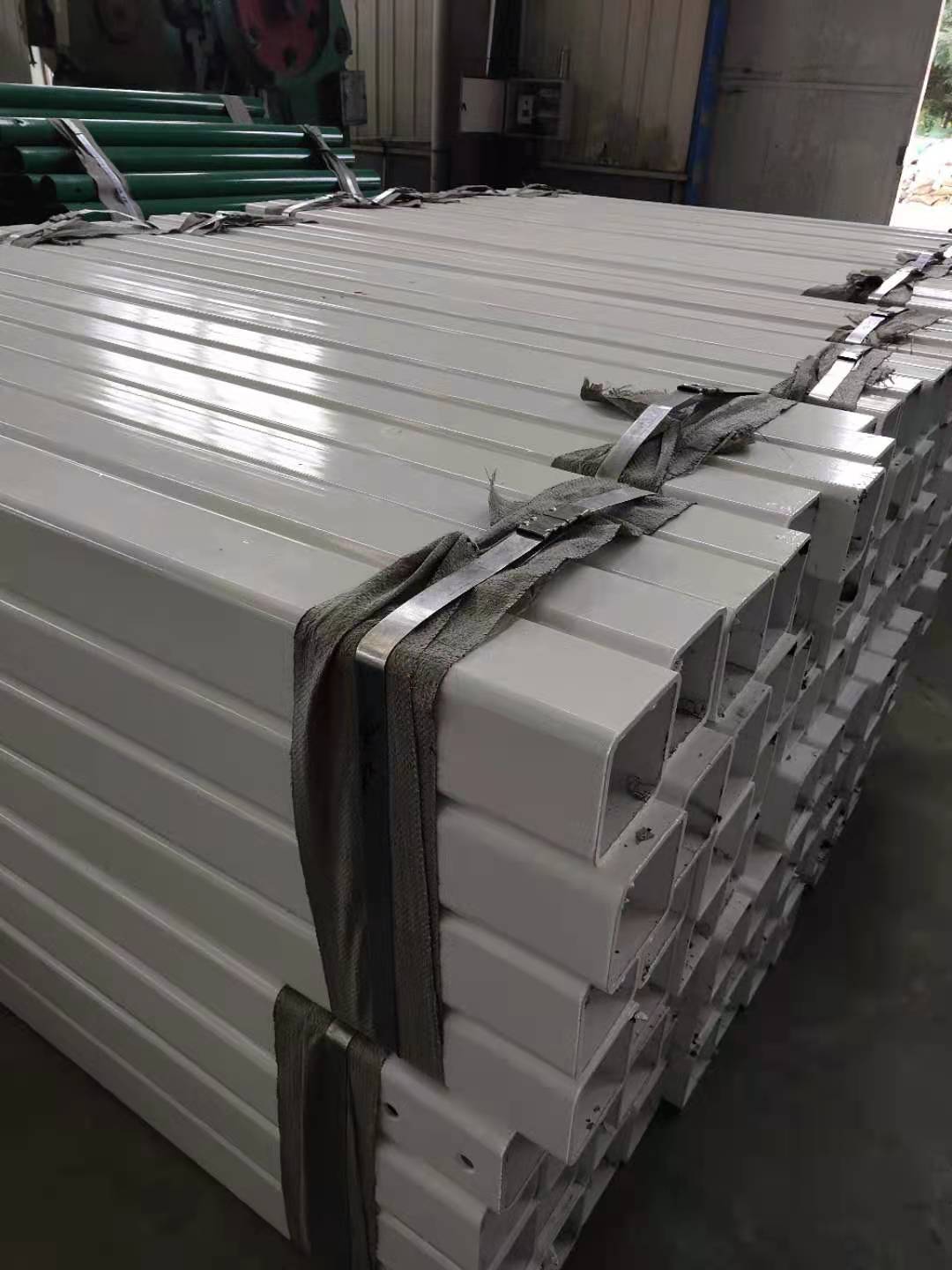滑县国标镀锌护栏板材料及安装价格2023已更新（今日/热点）