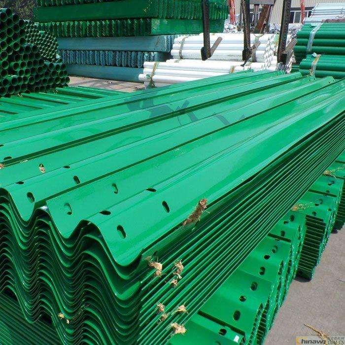 葫芦岛市绥中县喷塑绿色护栏板多少钱一米2023已更新（今日/热点）
