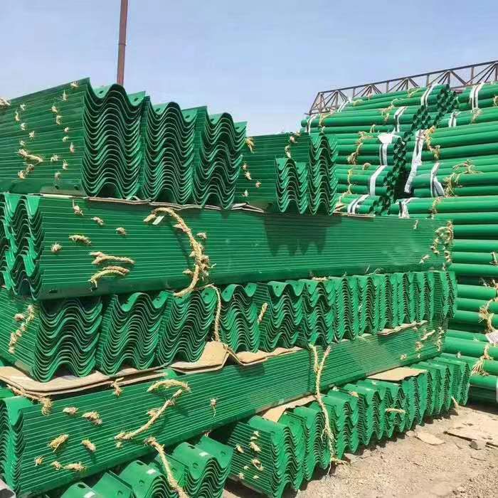 哈密伊吾喷塑绿色护栏板供应商2022已更新原创（今日/动态）